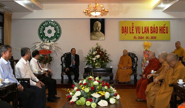 Phó Thủ tướng Trương Hòa Bình chúc mừng Lễ Vu lan ảnh 2