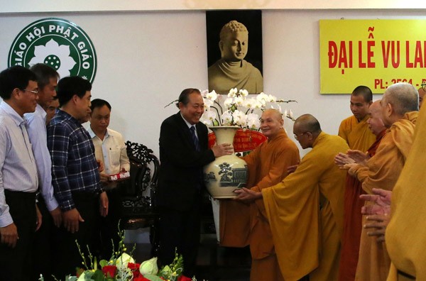 Phó Thủ tướng Trương Hòa Bình chúc mừng Lễ Vu lan ảnh 3