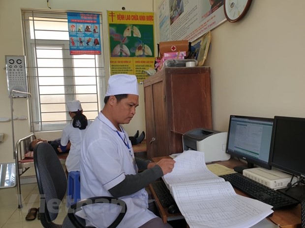 Bộ trưởng Y tế: 12.000 điểm trạm y tế xã sẽ không còn dùng hồ sơ giấy ảnh 1