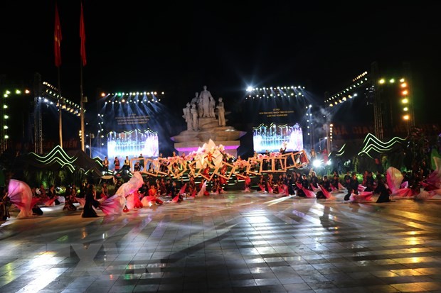 10 năm dấu ấn Công viên Địa chất toàn cầu Cao nguyên đá Đồng Văn ảnh 1