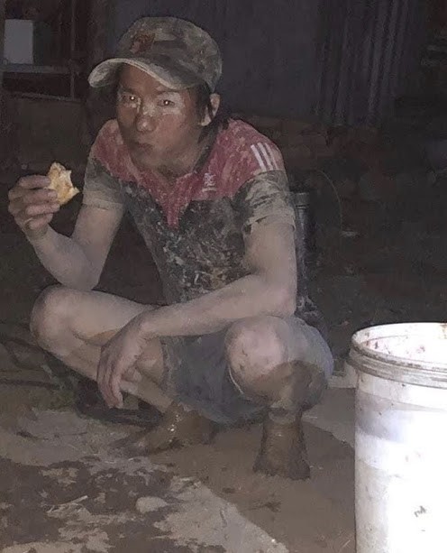 Đời phu đào giếng - Kỳ 1: Phận đời ‘Ăn cơm dương gian, sống đời âm phủ’ ảnh 3