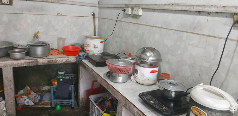 Ngụ cư Sài Gòn! - Kỳ 3: Xóm 'làm lại từ đầu' ảnh 2