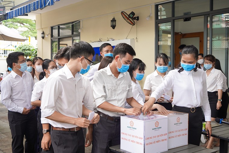 Tập đoàn Hưng Thịnh ủng hộ gần 5,3 tỷ đồng hỗ trợ đồng bào vùng lũ miền Trung ảnh 2