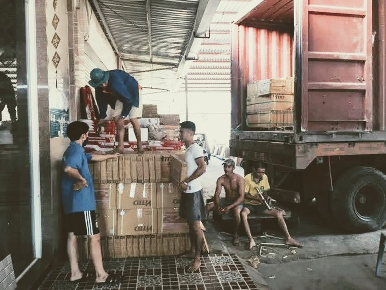 Chênh vênh đời cửu vạn - Bài 2: Đồng tiền khốn khó! ảnh 1