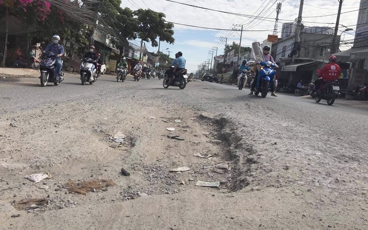 Sửa đường Lương Định Của: Giám đốc Sở GTVT hứa kiểm tra, xử lý ngay ảnh 3