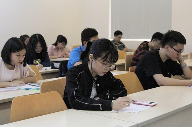 Lịch thi chính thức kỳ thi Trung học phổ thông quốc gia 2019 được công bố ảnh 1