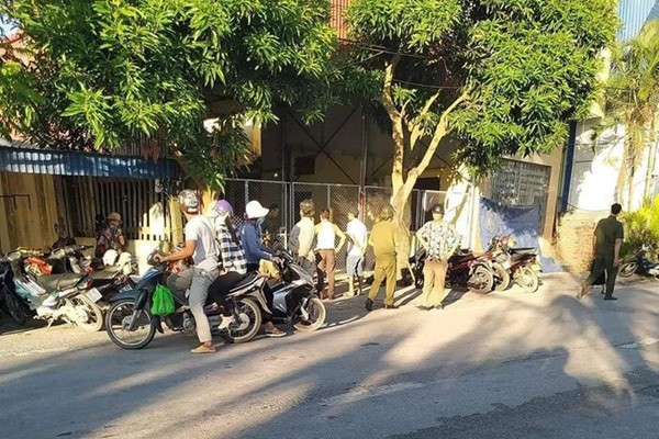 Chồng chết cạnh con dao bầu, vợ tử vong dưới mương nước ở Hải Phòng ảnh 1