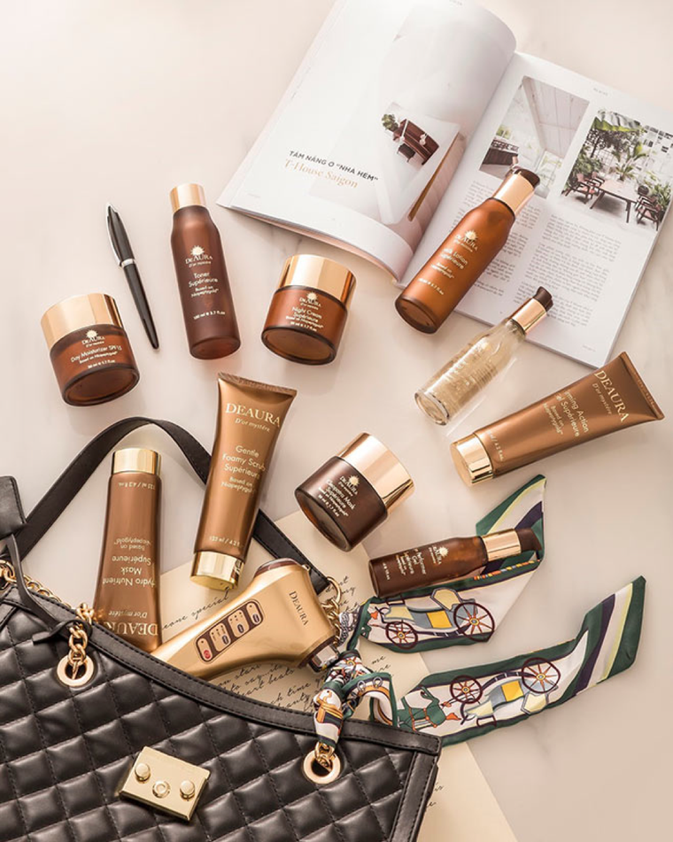 Phụ nữ viết “bản tuyên ngôn” của cuộc đời mình trên làn da họ ảnh 2