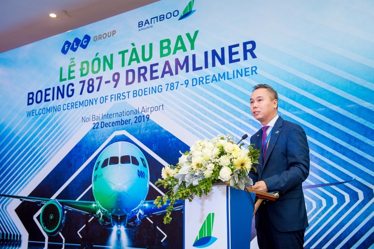 Cận cảnh Boeing 787-9 Dreamliner 'Ha Long Bay'- máy bay thân rộng đầu tiên của một hãng hàng không tư nhân Việt Nam ​ ảnh 1