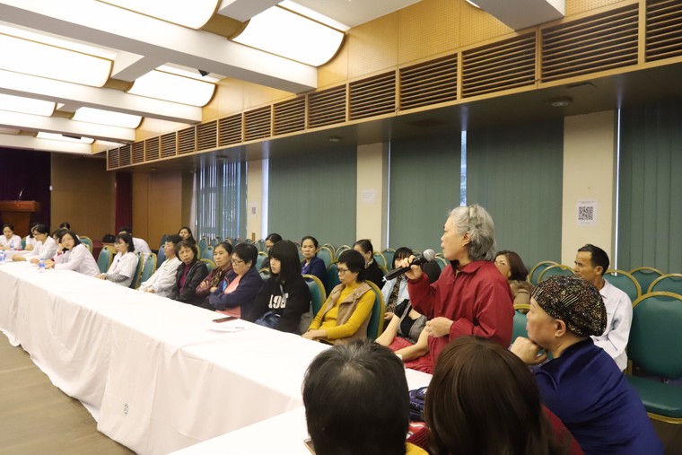 Phụ nữ trên 40 tuổi cần đi tầm soát bệnh ung thư vú ảnh 2