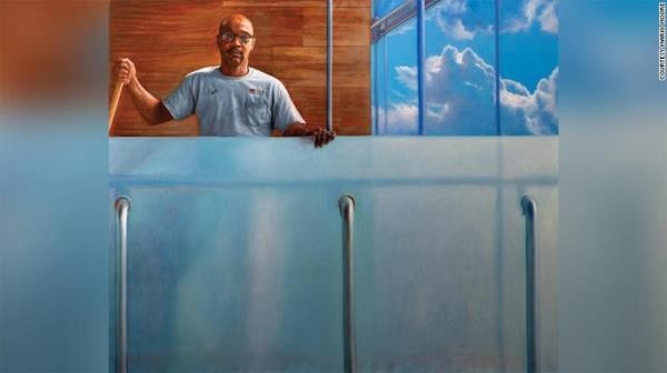 Đại học treo tranh nhân viên bảo vệ, người nấu ăn trong trường để tôn vinh ảnh 1