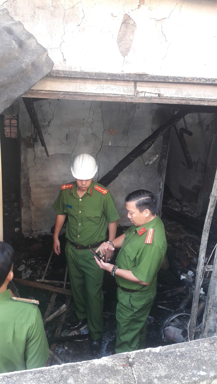 Thủ tướng chỉ đạo điều tra vụ cháy khiến 5 người chết tại TP.HCM ảnh 2