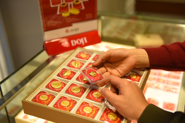 Mua vàng - tặng khẩu trang Nhật Bản 3D cao cấp tại DOJI Tower ảnh 4