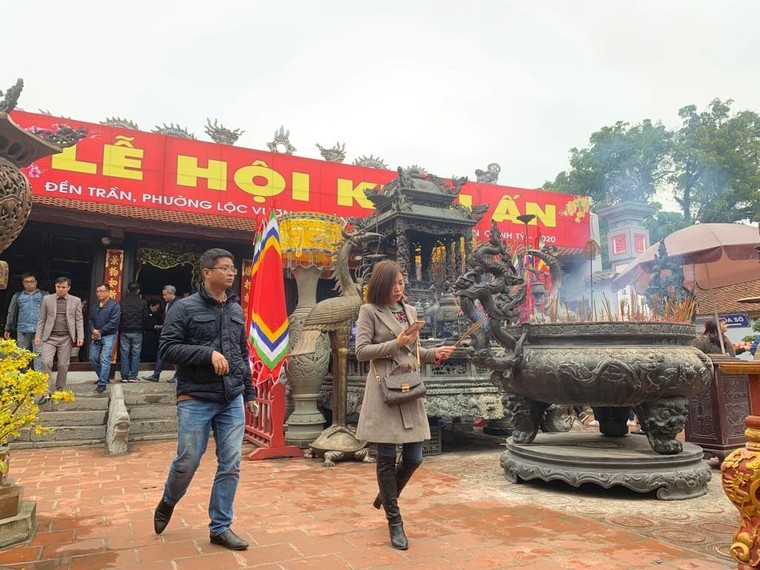 Nhìn thẳng vào dịch bệnh COVID-19 ảnh 1