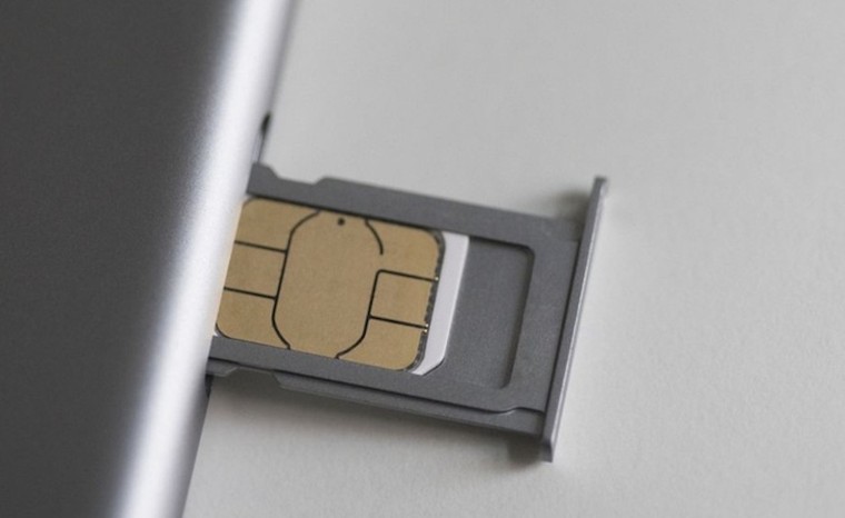 Đổi SIM để khắc phục lỗi nóng máy, hao pin trên iOS 14 ảnh 1