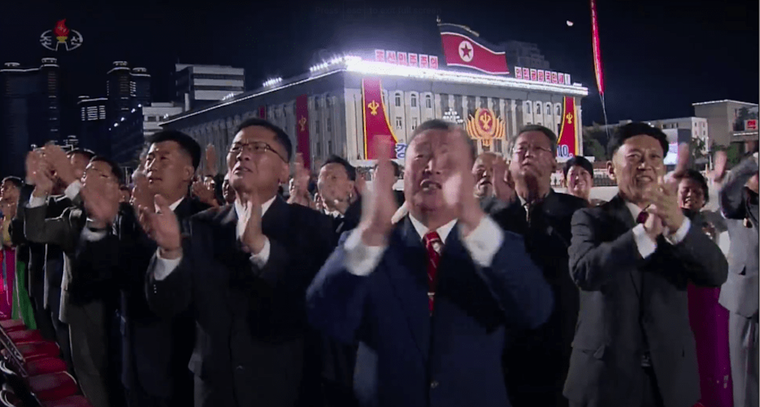 Chủ tịch Triều Tiên có bài phát biểu hiếm hoi trong lễ duyệt binh mừng ngày thành lập đảng ảnh 2