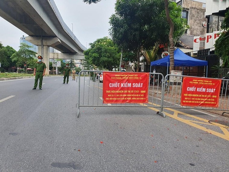 Kiểm soát chặt, đảm bảo thực hiện nghiêm công tác phòng chống dịch COVID-19 ảnh 1