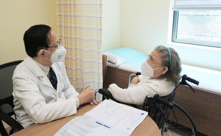 Có thể sử dụng kháng thể đơn dòng dự phòng COVID-19 cho những đối tượng nào? ảnh 1