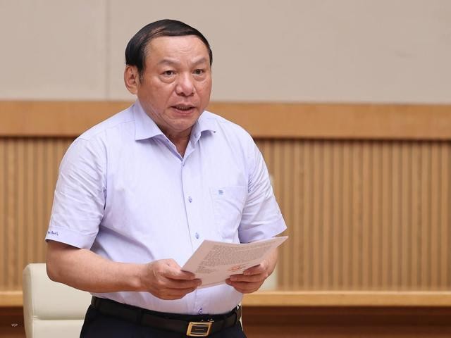 Nghiên cứu sửa quy định về tiêm vaccine, thúc đẩy đầu tư công, phục hồi và phát triển KTXH ảnh 1