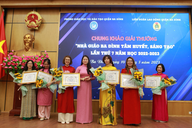 Vinh danh ‘Nhà giáo Ba Đình tâm huyết, sáng tạo’ lần thứ 7 ảnh 5