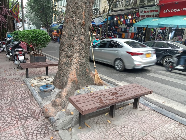 Quận Hoàn Kiếm: Tích cực tuyên truyền nâng cao ý thức người dân xây dựng văn minh đô thị ảnh 4