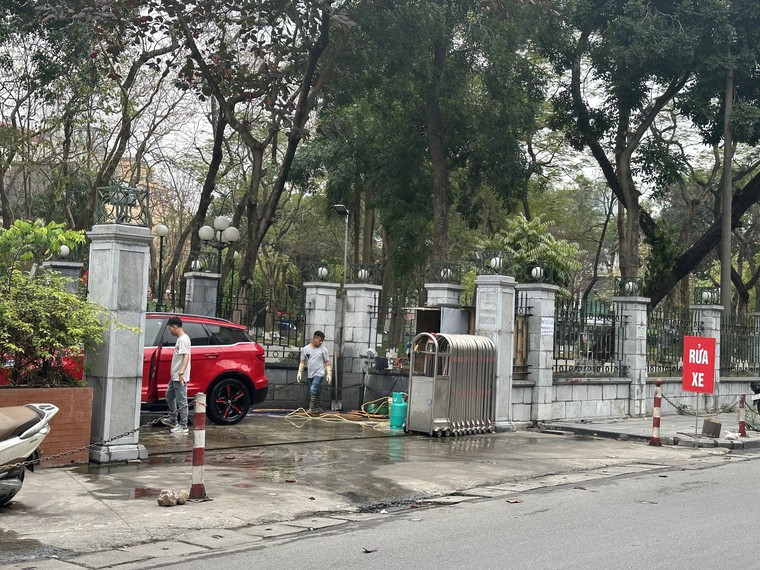 Di tích Quốc gia đặc biệt Gò Đống Đa đang bị xâm phạm? ảnh 3