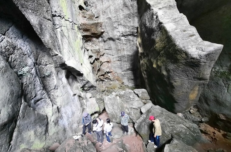 Nhiều mộ cổ, cổ vật quý được phát hiện tại Di tích Quốc gia Tam Chúc ảnh 4