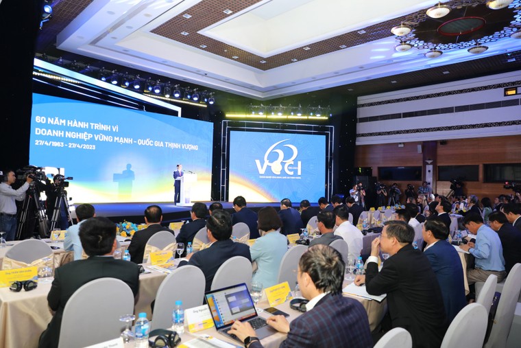 Quảng Ninh đón nhận Cúp Quán quân PCI lần thứ 6 liên tiếp ảnh 1