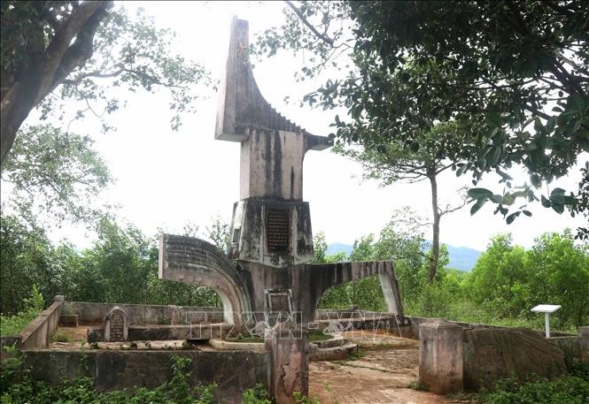 Kỷ niệm 50 năm Lãnh tụ Fidel Castro thăm Vùng Giải phóng miền Nam ảnh 2