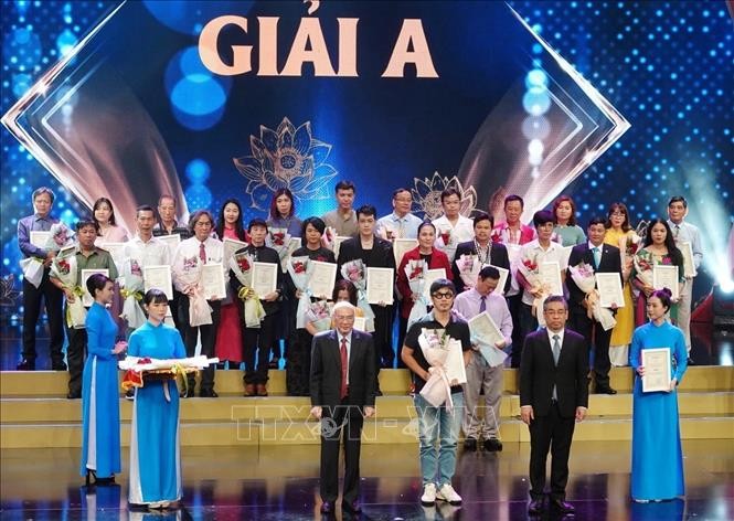 TP.HCM trao 116 giải thưởng sáng tác, quảng bá về học và làm theo tấm gương Bác Hồ​ ảnh 3