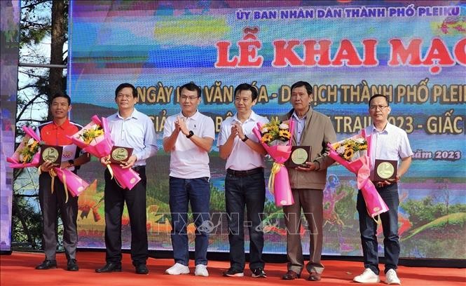 Nhiều hoạt động văn hóa đặc trưng tại Ngày hội Du lịch thành phố Pleiku 2023 ảnh 1