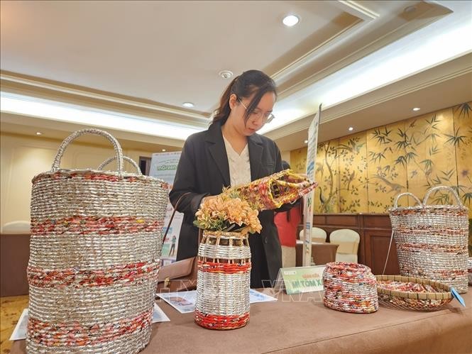 Huế: Giúp người dân thay đổi hành vi trong phân loại rác tại nguồn ảnh 2