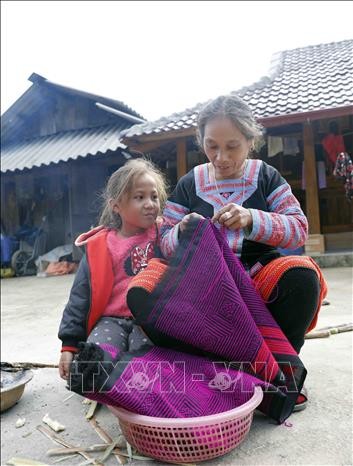 Chương trình mục tiêu quốc gia giảm nghèo bền vững được trung ương phân bổ vốn tăng 47% ảnh 1