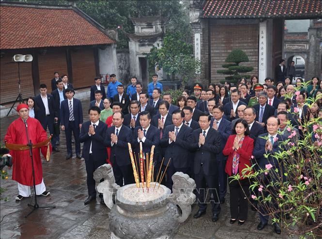 Chủ tịch nước Võ Văn Thưởng dâng hương tưởng niệm Đức vua An Dương Vương ảnh 1