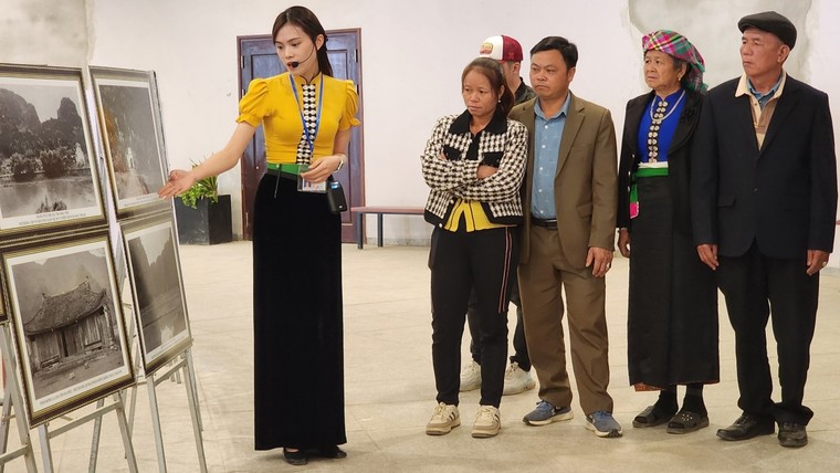 Triển lãm ảnh “Ninh Bình trong kháng chiến chống thực dân Pháp xâm lược” tại Điện Biên ảnh 1