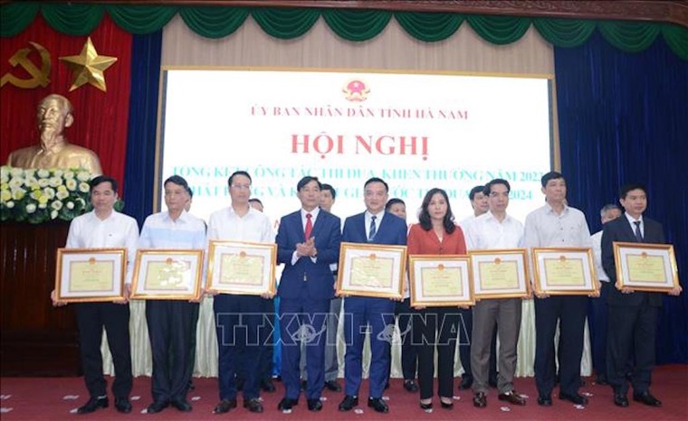 Hà Nam: Đoàn kết, sáng tạo, thi đua xây dựng và bảo vệ Tổ quốc ảnh 2