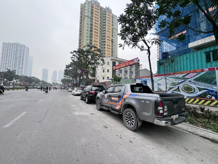 Quận Đống Đa: Nhức nhối vi phạm về trật tự đô thị tại phường Láng Hạ ảnh 7