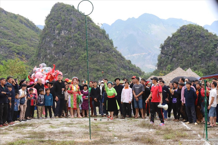 Nhiều hoạt động đặc sắc sẽ diễn ra tại Lễ hội Chợ phong lưu Khâu Vai 2024 ảnh 1