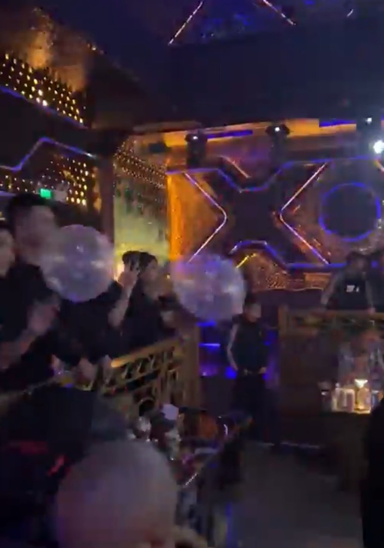 Quán bar Milkyway Club ở Hà Nam lợi dụng Quốc ca để quảng cáo bán bóng cười? ảnh 3