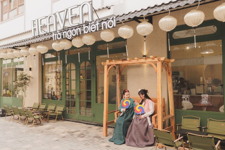 Top những điểm check-in đẹp “quên lối về” tại phố Hàn K-Town ảnh 3