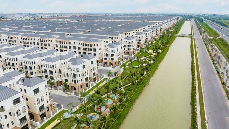 “Phải lòng” Cọ Xanh, gia đình trẻ làm cuộc dịch chuyển ngoạn mục về phía Đông Thủ đô ảnh 1