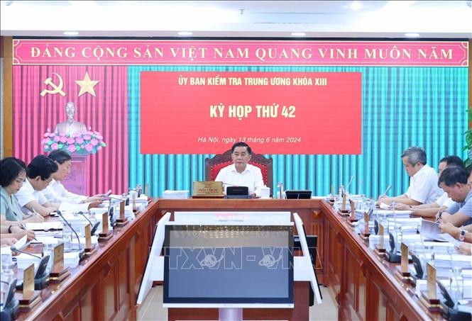 Đề nghị thi hành kỷ luật Ban cán sự đảng Bộ Tài chính nhiệm kỳ 2016 – 2021 ảnh 2