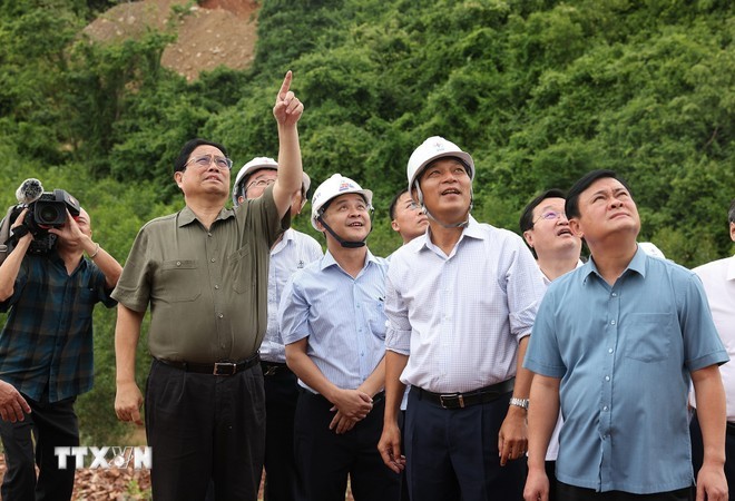 Thủ tướng Phạm Minh Chính: Mở đợt thi đua nước rút hoàn thành xây dựng Đường dây 500kV mạch 3 ảnh 2