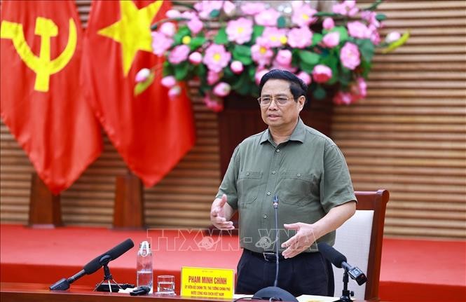 Thủ tướng Phạm Minh Chính: Mở đợt thi đua nước rút hoàn thành xây dựng Đường dây 500kV mạch 3 ảnh 1