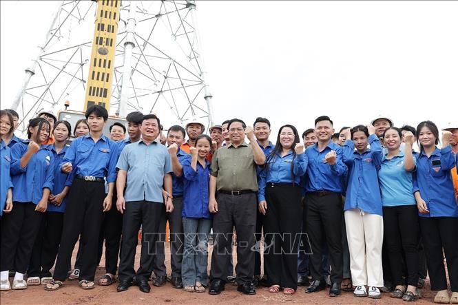 Thủ tướng Phạm Minh Chính: Mở đợt thi đua nước rút hoàn thành xây dựng Đường dây 500kV mạch 3 ảnh 3