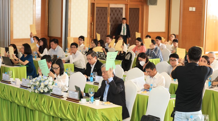 Bamboo Airways giảm lỗ đáng kể, không còn nợ tiền thuê máy bay ảnh 1