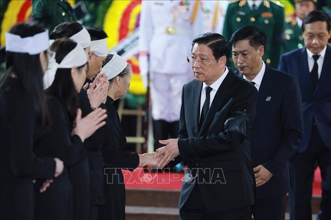 Lễ Quốc tang Tổng Bí thư Nguyễn Phú Trọng: Xúc động những dòng sổ tang của lãnh đạo Đảng, Nhà nước và nhân dân ảnh 4