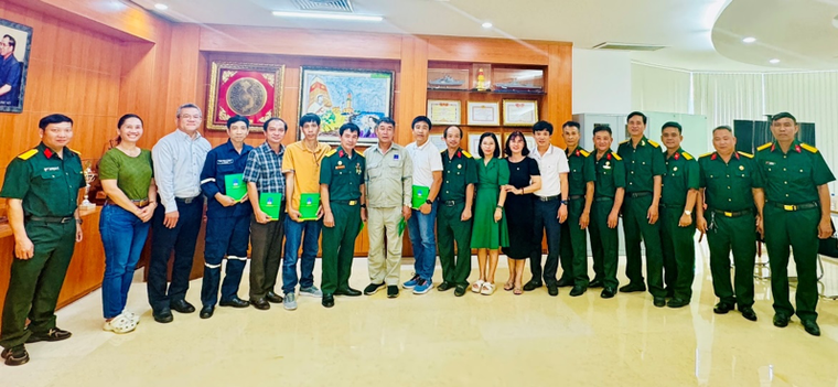 PVFCCo: Nhiều hoạt động thiết thực, ý nghĩa kỷ niệm ngày Thương binh Liệt sỹ ảnh 2