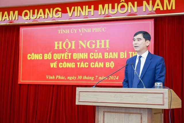 Ban Bí thư điều động, chỉ định Thứ trưởng giữ chức Phó Bí thư Tỉnh ủy ảnh 2
