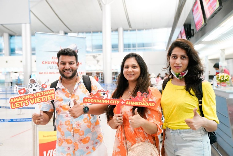 Vietjet tăng trưởng doanh thu 15% trong sáu tháng đầu năm 2024 ảnh 1